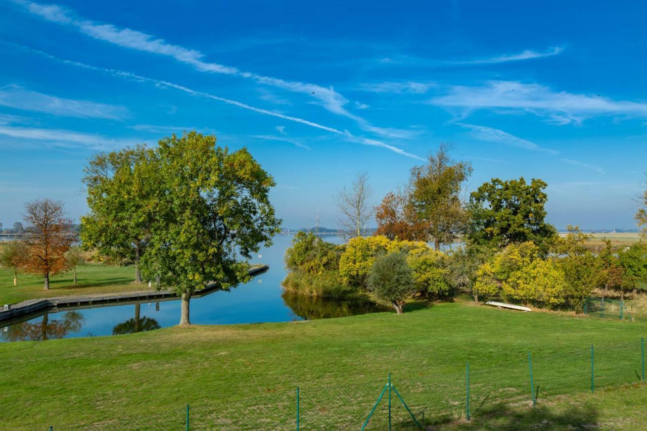Ferienwohnung Achterwasser Mit Terrasse Dewichow Kültér fotó